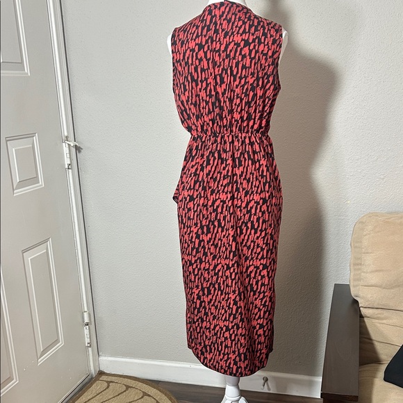 SHEIN Red and Black Asymmetrical Dress - Picture 3 of 6